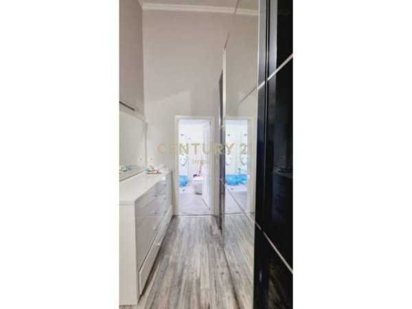 Tirane, jap me qera apartament duplex 3+1 Kati 6, 124 m² 600 Euro (selite)