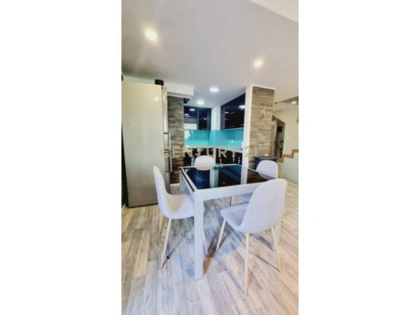 Tirane, jap me qera apartament duplex 3+1 Kati 6, 124 m² 600 Euro (selite)