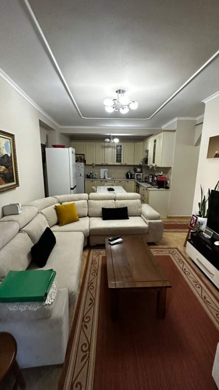 Tirane, shitet apartament 2+1+BLK Kati 4, 110.000 Euro