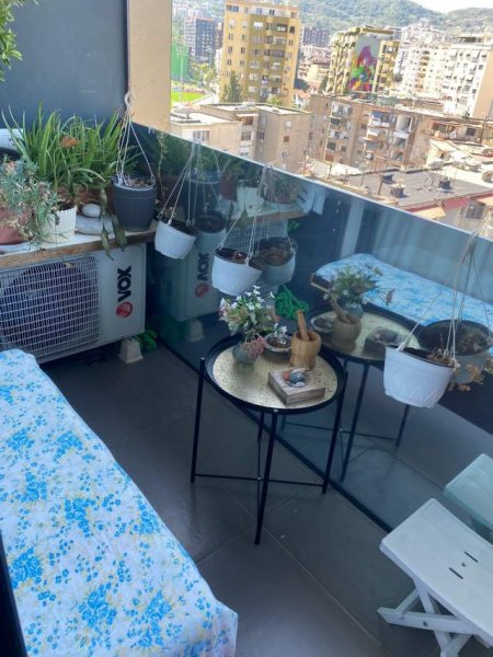 Tirane, jepet me qera apartament 1+1+BLK Kati 4, 70 m² 700 Euro (Stadiumi Dinamo)