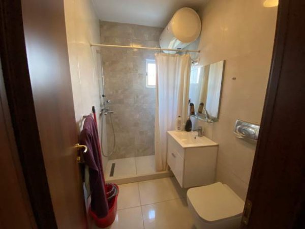 Tirane, jepet me qera apartament 2+1+BLK Kati 3, 105 m² 650 Euro