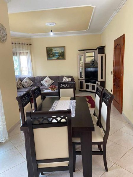 Tirane, jepet me qera apartament 2+1+BLK Kati 2, 140 m² 350 Euro (dalip topi)