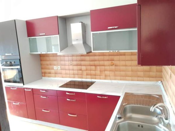 Tirane, jepet me qera apartament 3+1+BLK Kati 4, 130 m² 550 Euro (Pran Globe)