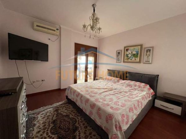 Tirane, shitet apartament 2+1 Kati 7, 129 m² 320.000 Euro (Bllok)