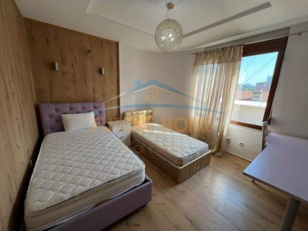 Tirane, shitet apartament 2+1 Kati 7, 129 m² 320.000 Euro (Bllok)