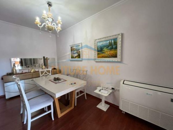 Tirane, shitet apartament 2+1+BLK Kati 7, 129 m² 320.000 Euro (Blloku)