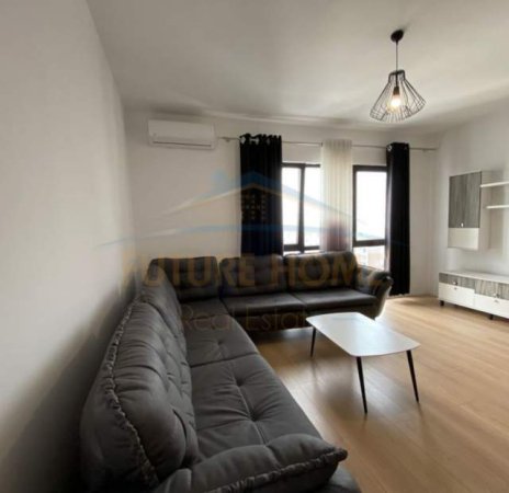 Tirane, jepet me qera apartament 1+1 Kati 10, 70 m² 500 Euro (Farmacia 10)