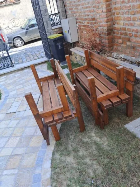 Lushnje, Shiten Stola Druri