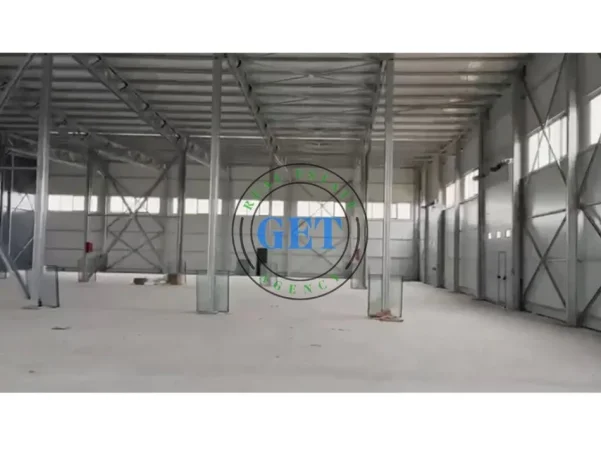 Durres, jepet me qera ambjent biznesi Kati 1, 1.870 m² 4.700 € (Spitalle)