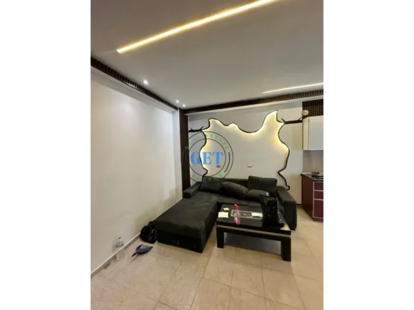Durres, shitet apartament Kati 6, 55 m² 72.000 € (Shkëmbi i Kavajës)