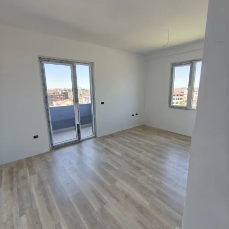 Tirane, shitet apartament 2+1 Kati 6, 99 m² 113.000 € (PASKUQAN)