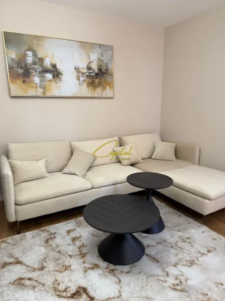 Tirane, jepet me qera apartament 2+1 Kati 3, 80 m² 600 € (YZBERISHT)