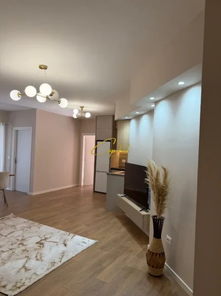 Tirane, jepet me qera apartament 2+1 Kati 3, 80 m² 600 € (YZBERISHT)