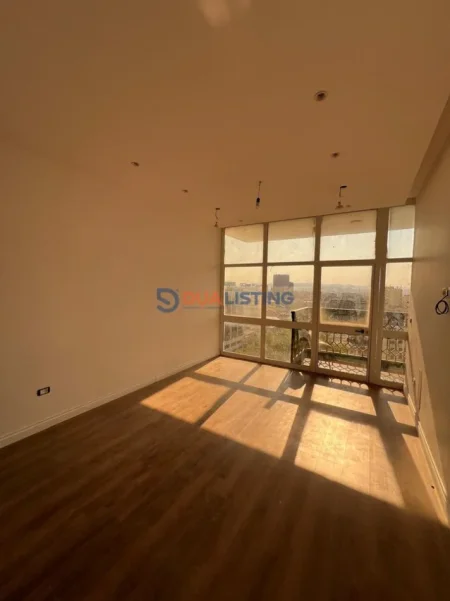 Tirane, jepet me qera zyre , 75 m² 950 € (Qender)