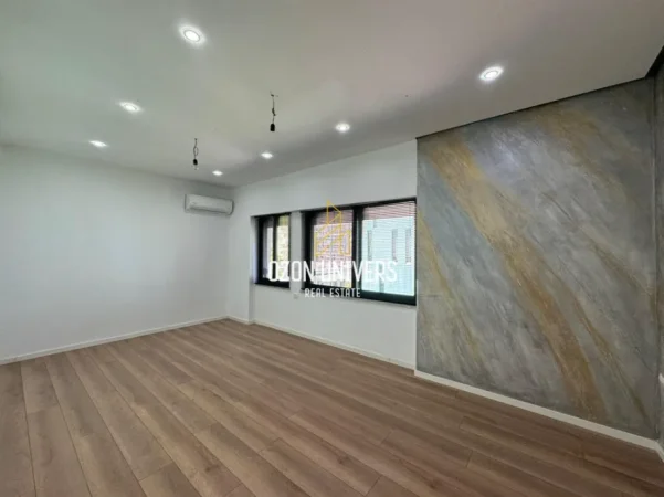 Tirane, jepet me qera apartament 2+1 Kati 3, 80 m², 93,000 lekë/muaj (Bllok)