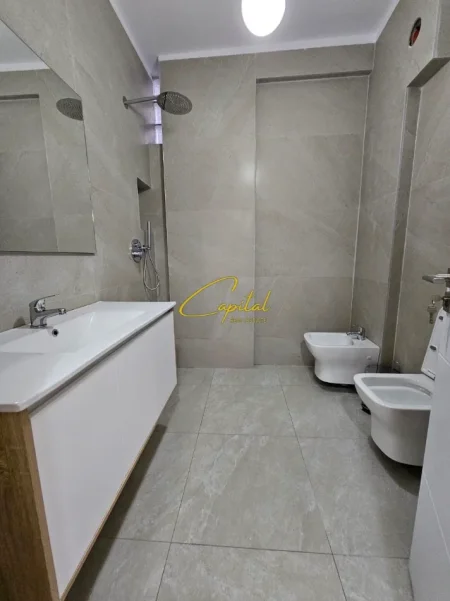 Tirane, shitet apartament 2+1 Kati 3, 97 m² 234.000 € (RRUGA MINE PEZA)