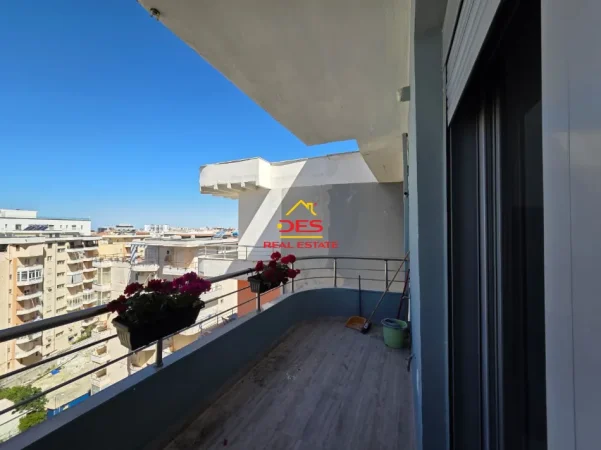 Vlore, shitet apartament 2+1+Ballkon Kati 9, 101 m² 230.000 € (Lungomare)