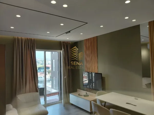 Tirane, shitet apartament 2+1+Ballkon Kati 7, 75 m² (Ali Demi)