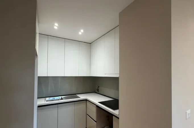 Tirane, shes apartament 2+1 Kati 12, 79 m² 196.000 € (Reshit Petrela)
