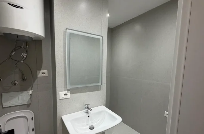 Tirane, shes apartament 2+1 Kati 12, 79 m² 196.000 € (Reshit Petrela)
