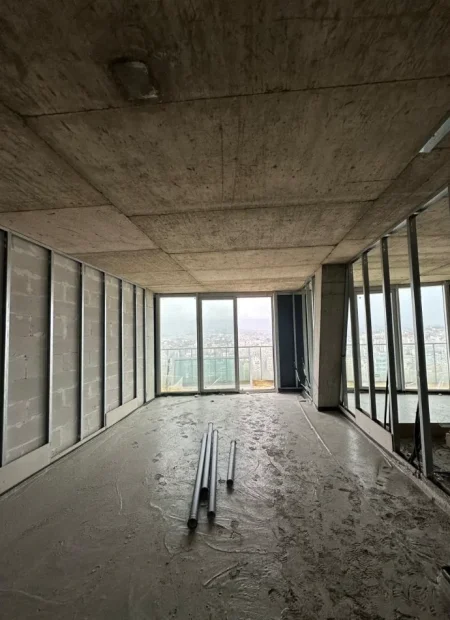 Tirane, shitet apartament 2+1 Kati 21, 175 m² 