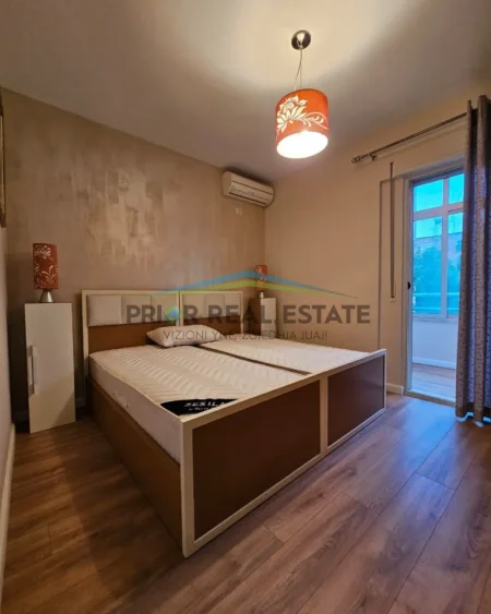 Tirane, shitet apartament 1+1 Kati 3, 163.000 € 