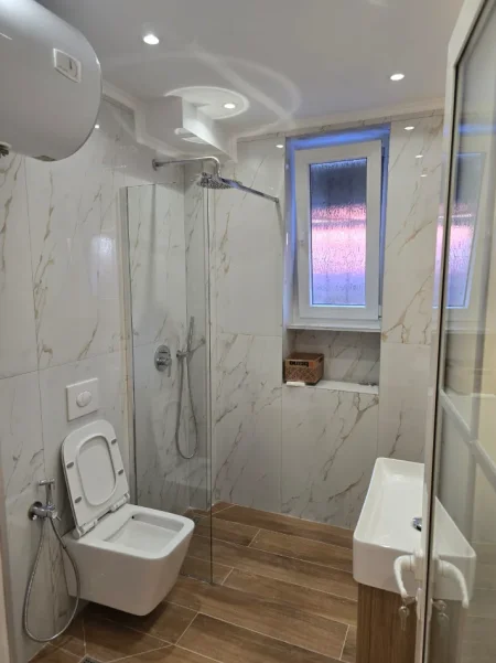 Tirane, shitet garsonier Kati 0, 30 m² 83.000 € 