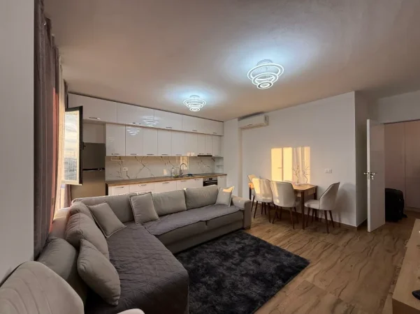 Tirane, shitet apartament 1+1 , 60 m² 160.000 € 