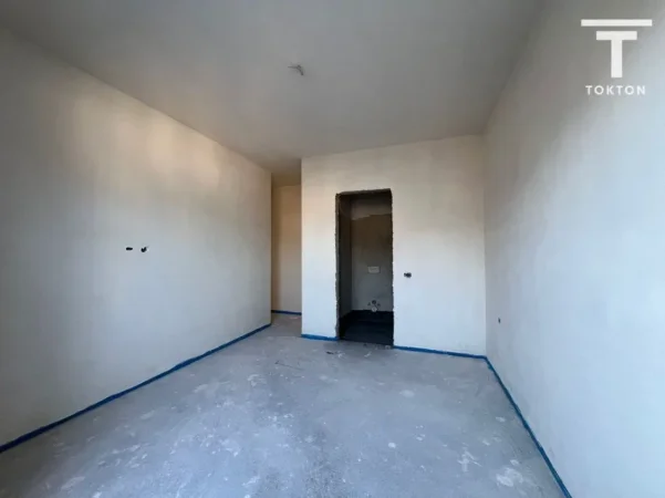 Tirane, shitet apartament 2+1+Ballkon Kati 7, 123 m² 176.000 € (Ali Demi)