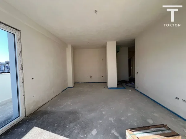 Tirane, shitet apartament 2+1+Ballkon Kati 7, 123 m² 176.000 € (Ali Demi)