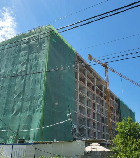 Tirane, shitet apartament 2+1 , 95 m² 94.800 € 