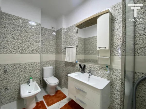 Tirane, shitet apartament 2+1+Ballkon Kati 4, 113 m² 260.700 € (Hipoteka)