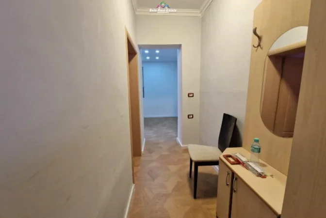Tirane, shes apartament 2+1 Kati 3, 47 m² 100.000 € (siri kodra)