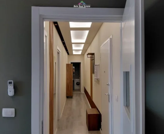 Tirane, jepet me qera apartament 2+1 Kati 7, 90 m² 680 € (Rruga Ali Demi)