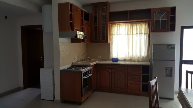 Tirane, jepet me qera apartament Kati 1, 60 m² 300 € (Sauk i Vjeter)