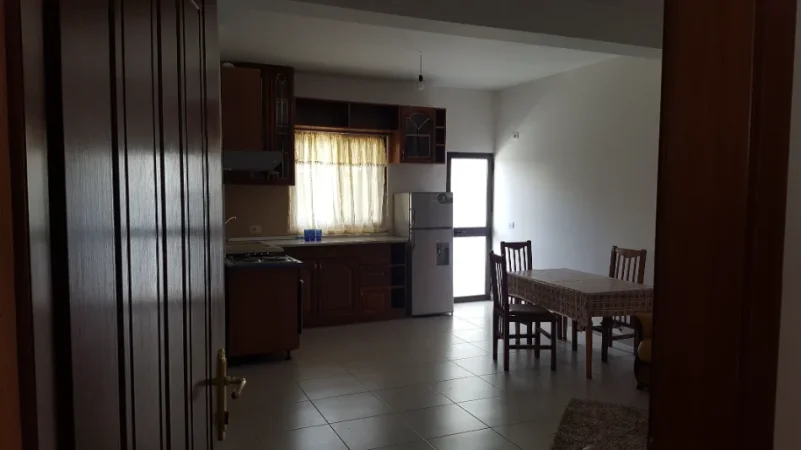 Tirane, jepet me qera apartament Kati 1, 60 m² 300 € (Sauk i Vjeter)