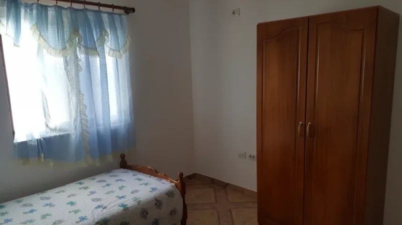 Tirane, jepet me qera apartament Kati 1, 60 m² 300 € (Sauk i Vjeter)