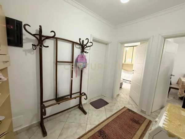 Tirane, shitet apartament 2+1 Kati 2, 73 m² 145.000 € (ali demi)