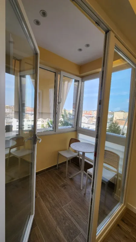 Tirane, shitet apartament 1+1 Kati 3, 70 m² (Rruga Dritan Hoxha)