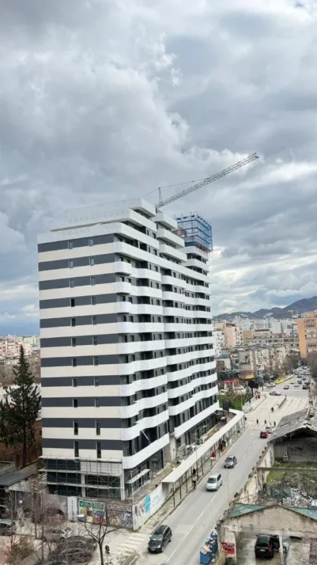 Tirane, shitet apartament 2+1+Ballkon Kati 12, 108 m² 279.240 € (Corner Residence)