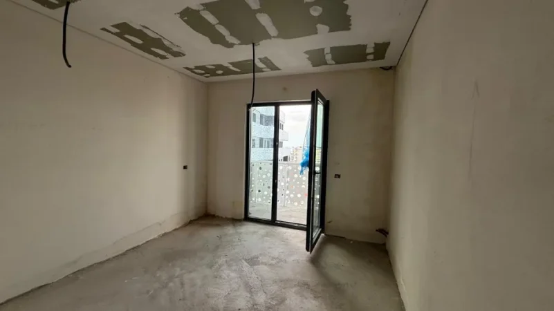 Tirane, shitet apartament 2+1+Ballkon Kati 12, 108 m² 279.240 € (Corner Residence)