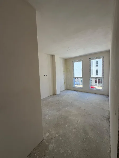 Tirane, shitet apartament 2+1 Kati 2, 81 m² 100.000 € (Univers city)