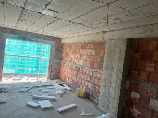 Tirane, shitet apartament 2+1 Kati 5, 104 m² 152.000 € (Bengasi 2006 Porcelan)