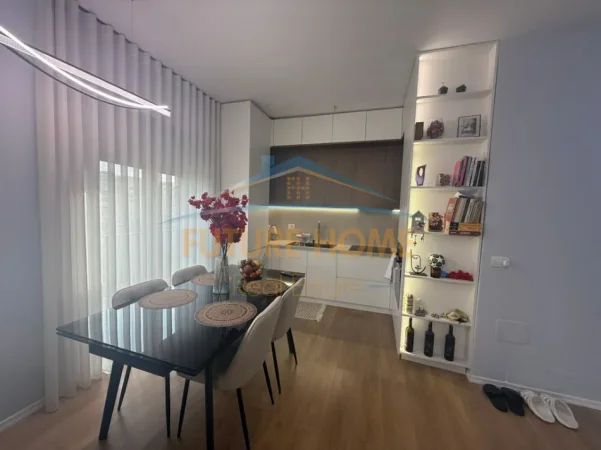 Tirane, shes apartament 1+1+Ballkon Kati 5, 80 m² 149.000 € 