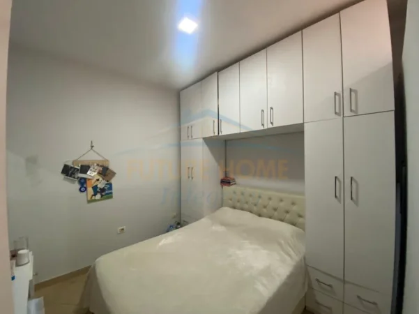 Tirane, shes apartament 2+1+Ballkon Kati 3, 87 m² 130.000 € 