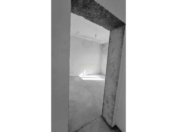 Durres, shitet apartament 5+1+Aneks+Ballkon Kati 5, 173 m² 260.000 € 