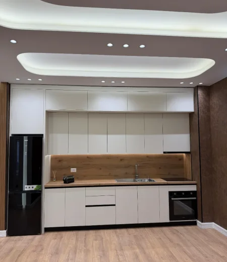 Tirane, shitet apartament 2+1 , 104 m² 215.000 € 