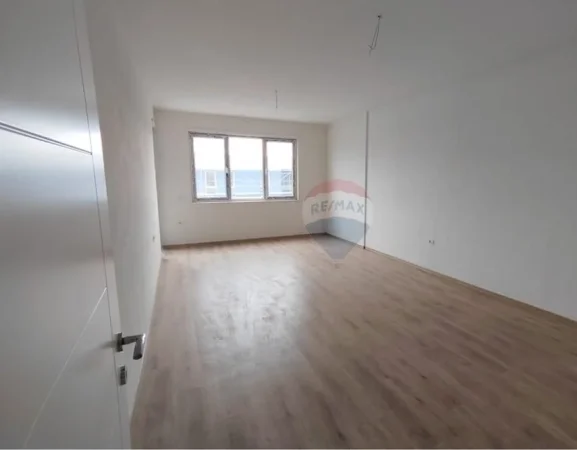 Tirane, shitet apartament 2+1 , 105 m² 121.000 € (Univers City ID: 530191073-178)