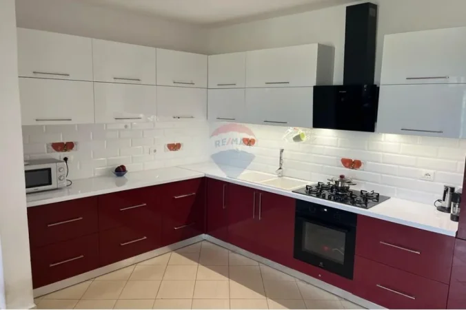 Vlore, shitet Vile 2+1 Kati 1, 300 m² 120.000 € (Sherishte, Vlore)