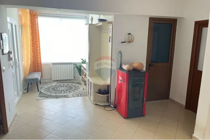 Vlore, shitet Vile 2+1 Kati 1, 300 m² 120.000 € (Sherishte, Vlore)